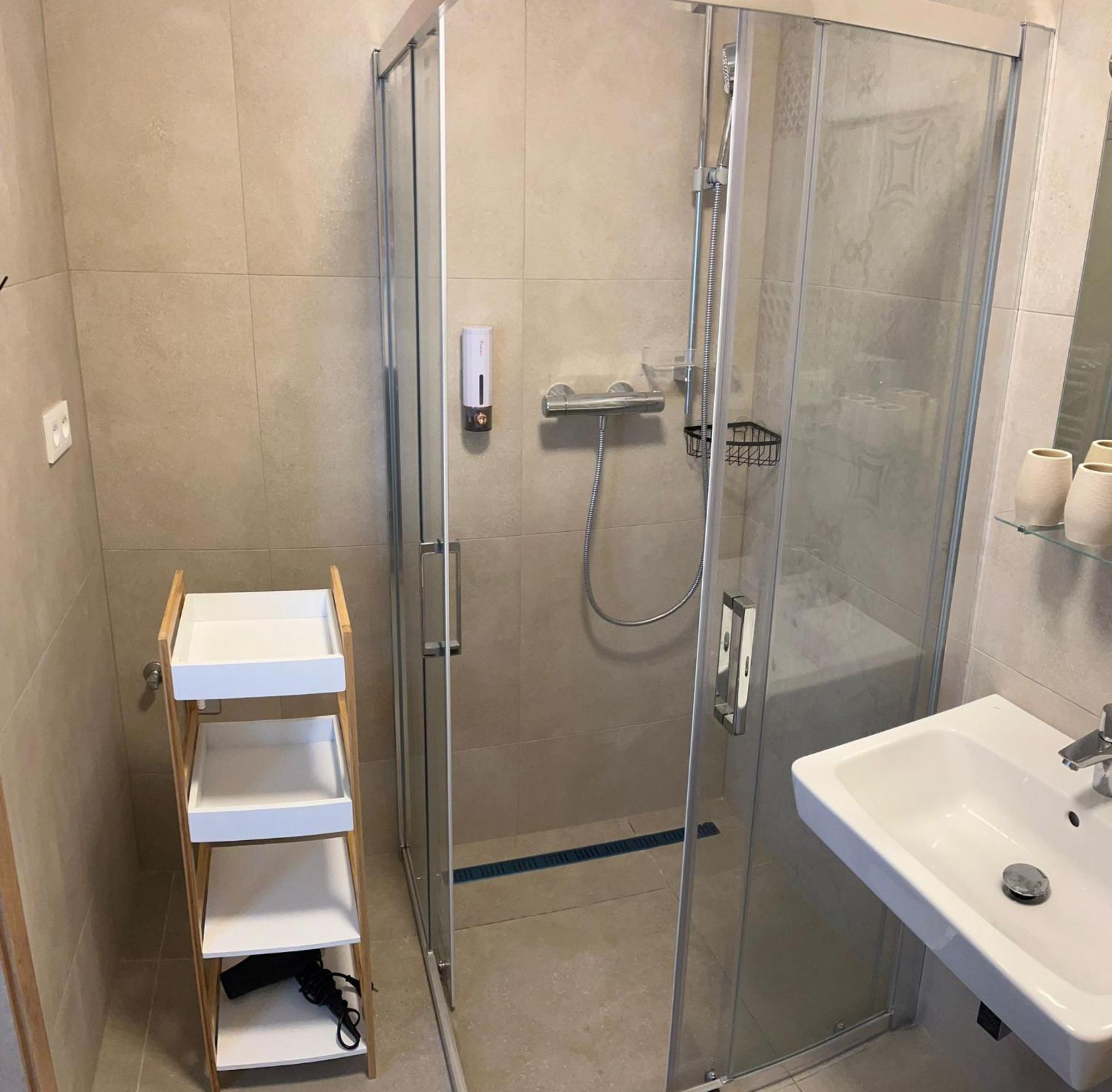Apartman U Tedyho Lägenhet Kasperske Hory Exteriör bild